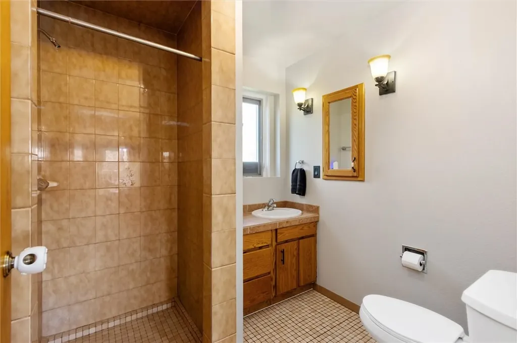 1679 Jute Street Huntley MT 59037