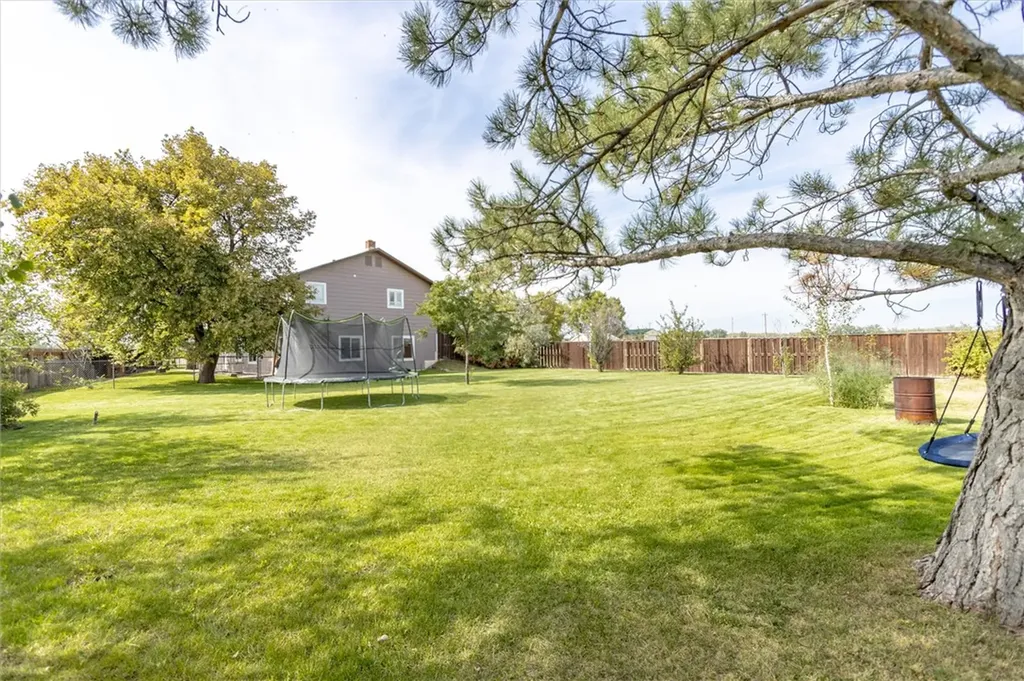 1679 Jute Street Huntley MT 59037