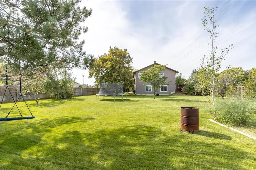 1679 Jute Street Huntley MT 59037
