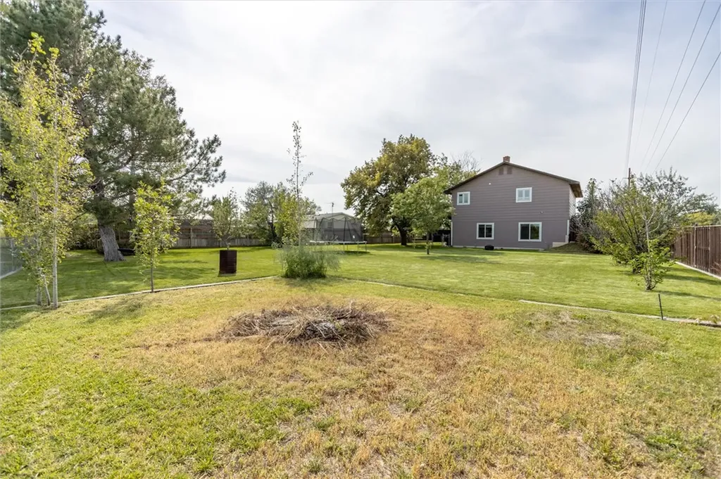 1679 Jute Street Huntley MT 59037
