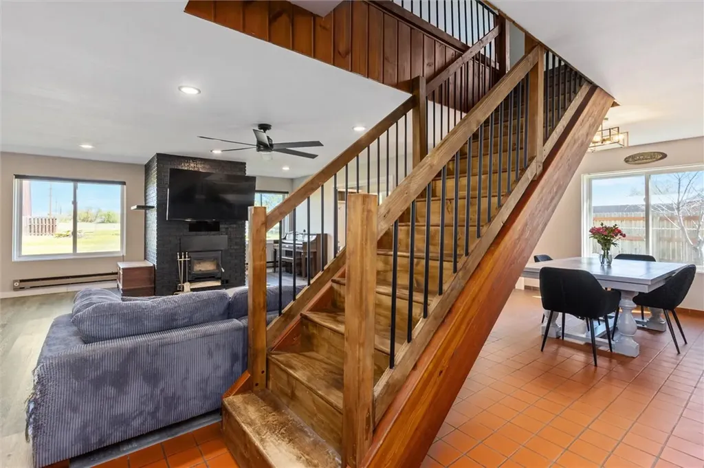 1679 Jute Street Huntley MT 59037