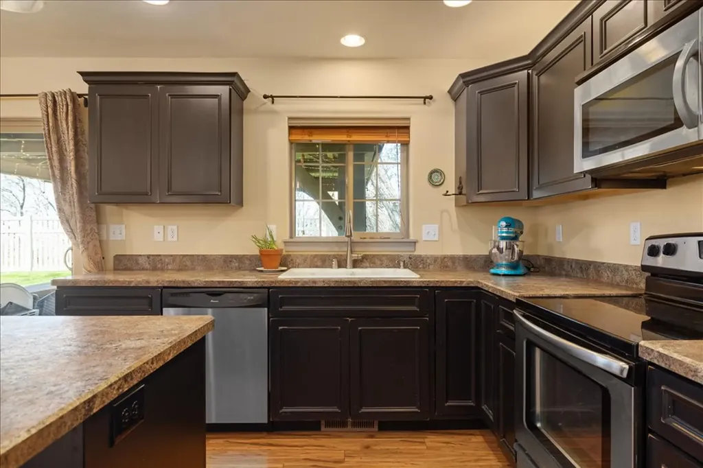 1316 Blackberry Way Billings MT 59106