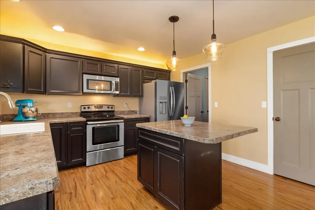 1316 Blackberry Way Billings MT 59106