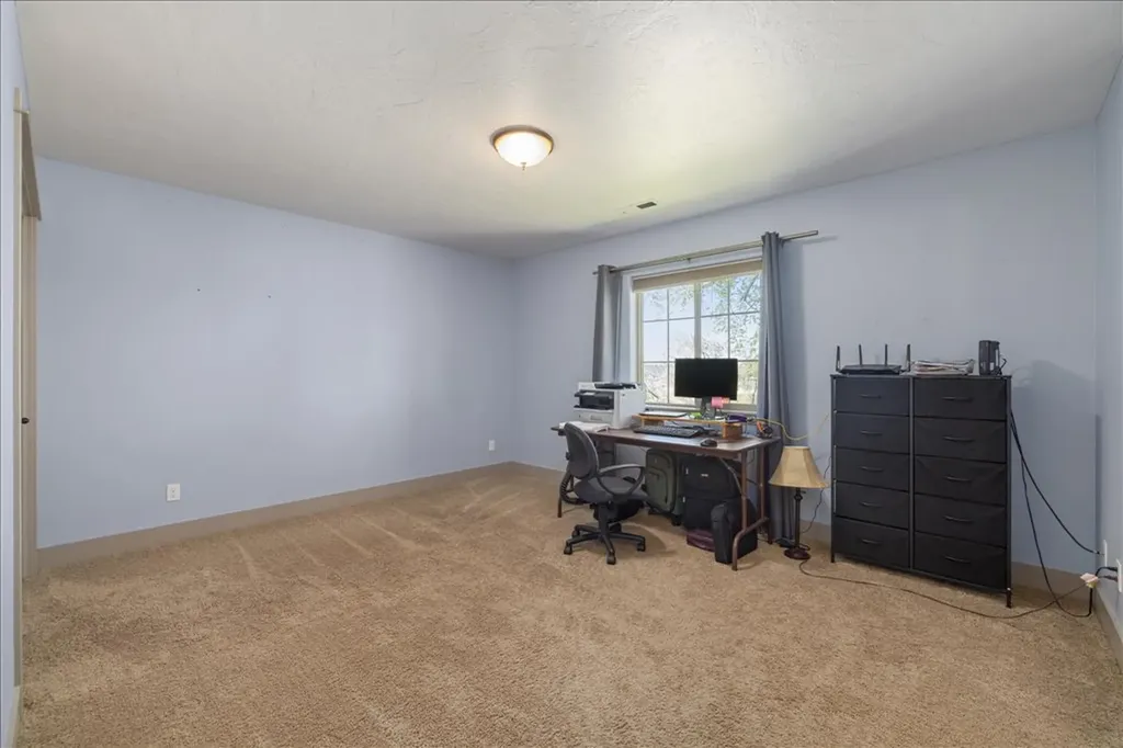 1316 Blackberry Way Billings MT 59106
