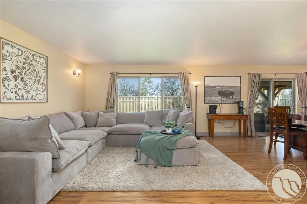 1316 Blackberry Way Billings MT 59106