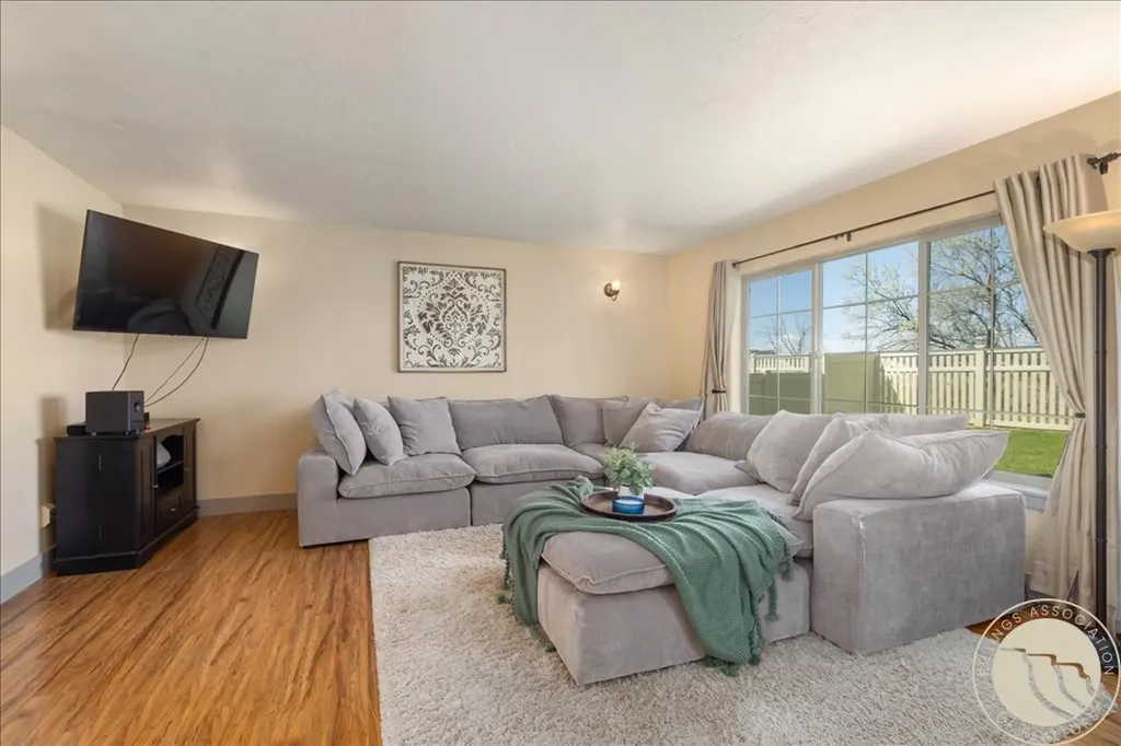 1316 Blackberry Way Billings MT 59106