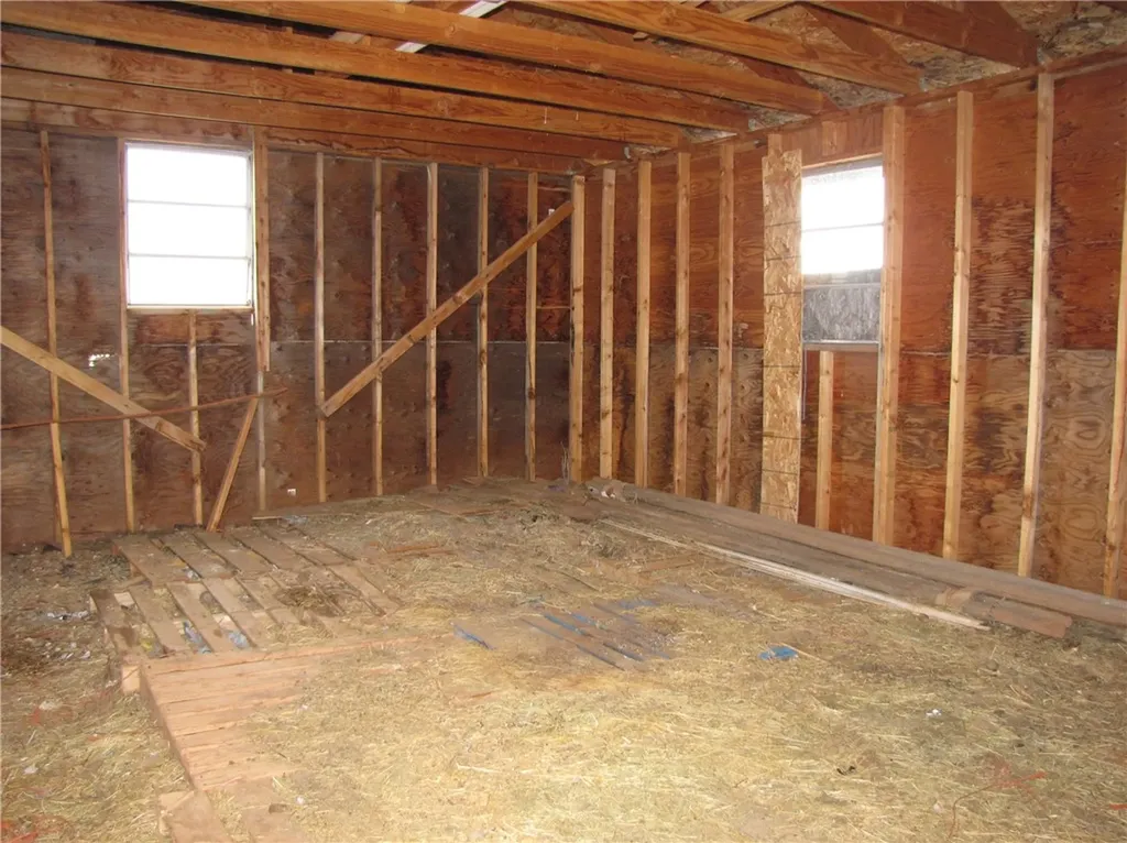 517 Deadman Creek Road Bridger MT 59014