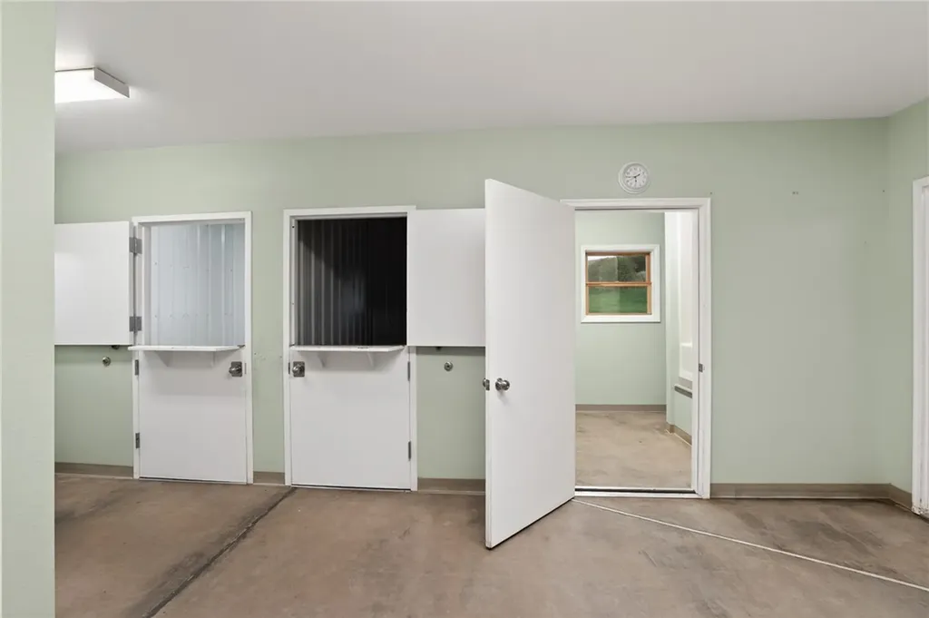 297 Paper Trail Lewistown MT 59457