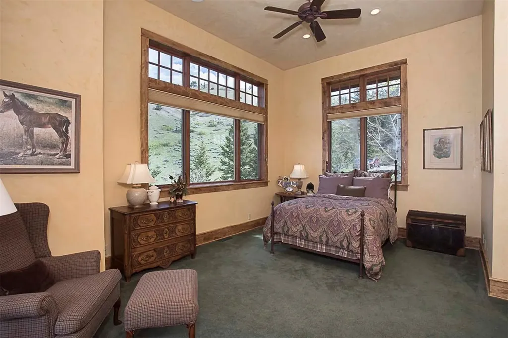 94 Sheep Mountain Road (w/ 614 Ac State Lease) Red Lodge MT 59068