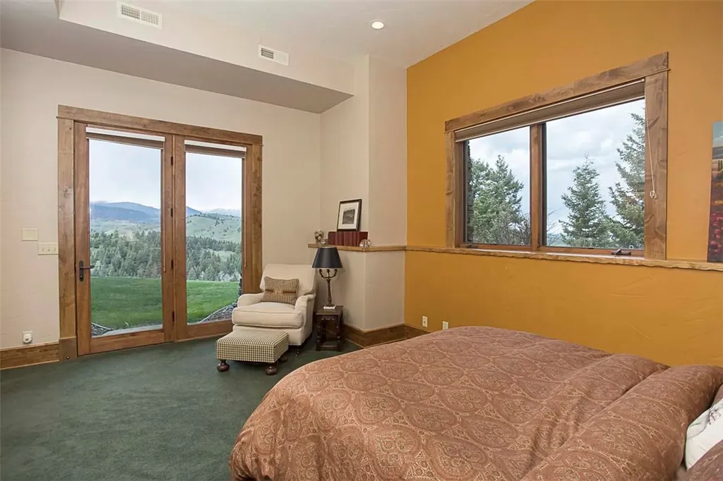 94 Sheep Mountain Road (w/ 614 Ac State Lease) Red Lodge MT 59068