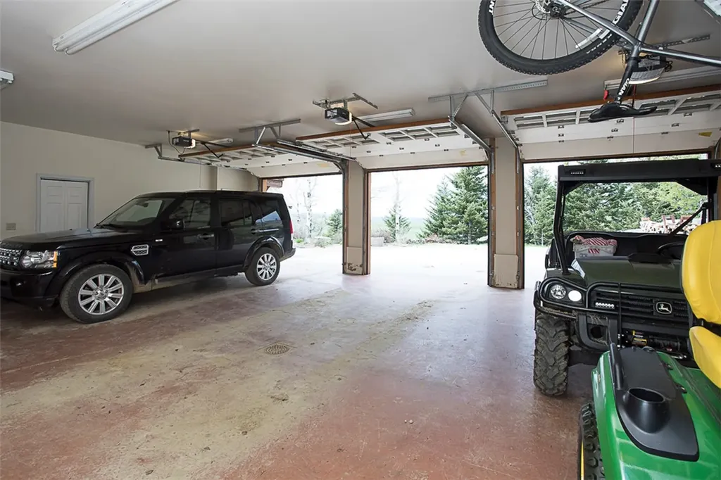 94 Sheep Mountain Road (w/ 614 Ac State Lease) Red Lodge MT 59068