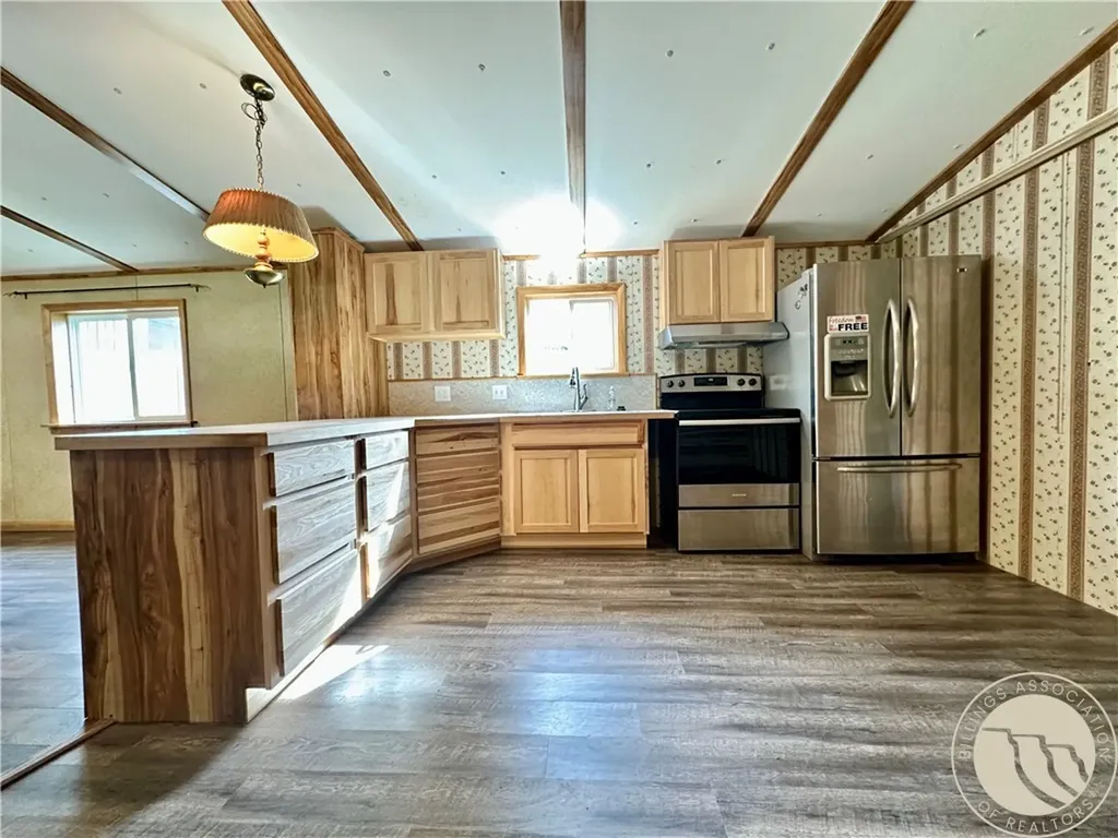 108 4th Avenue E Ryegate MT 59074
