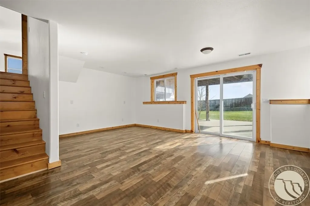 1960 Coyote Ridge Road N Laurel MT 59044