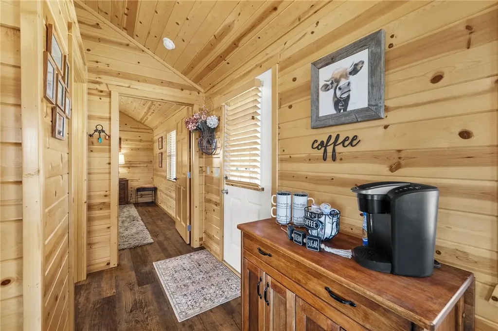 9 Emerald Drive Roberts MT 59070