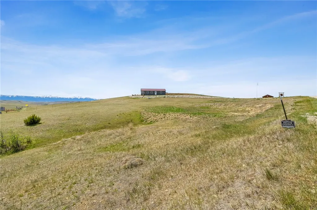 9 Emerald Drive Roberts MT 59070