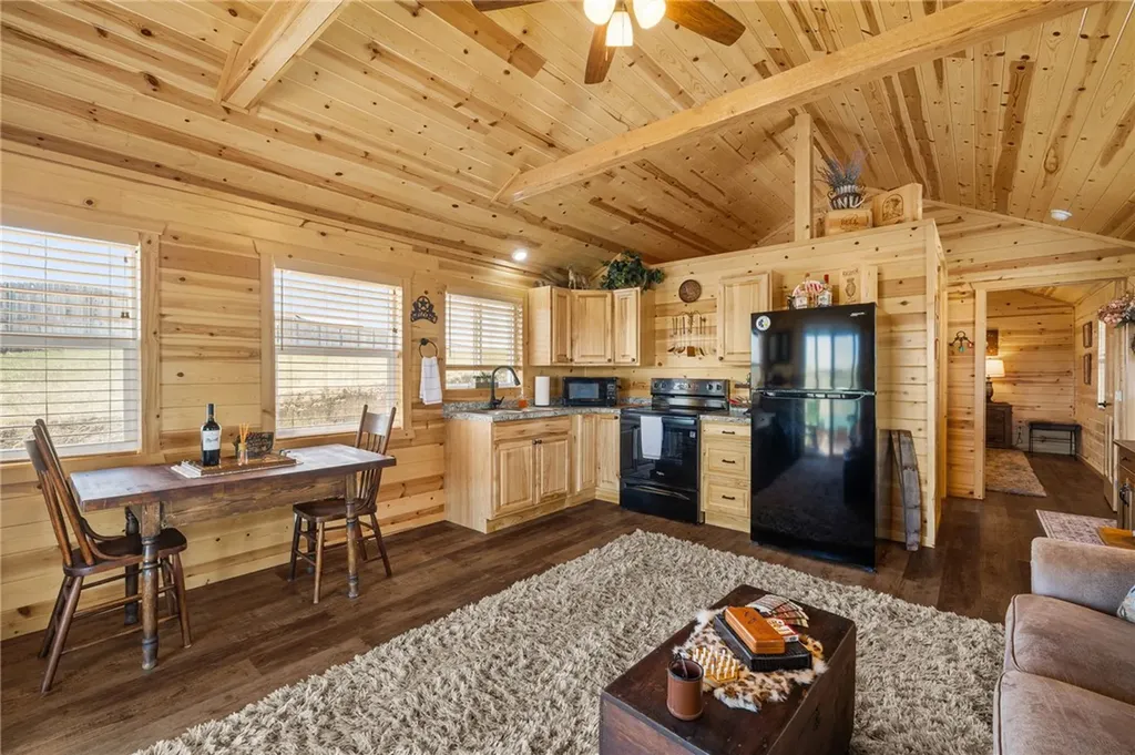 9 Emerald Drive Roberts MT 59070