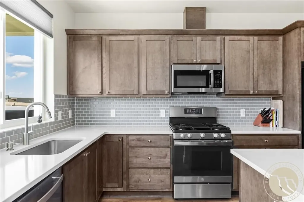 2432 W Bonito Loop Billings MT 59105