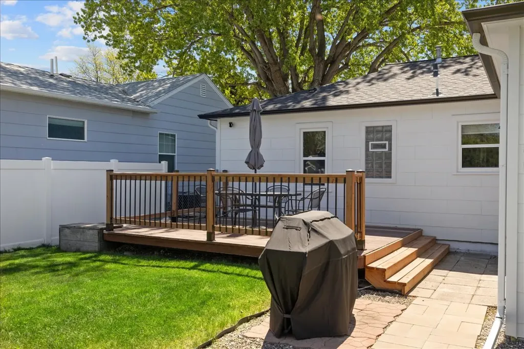 1233 Avenue F Billings MT 59102