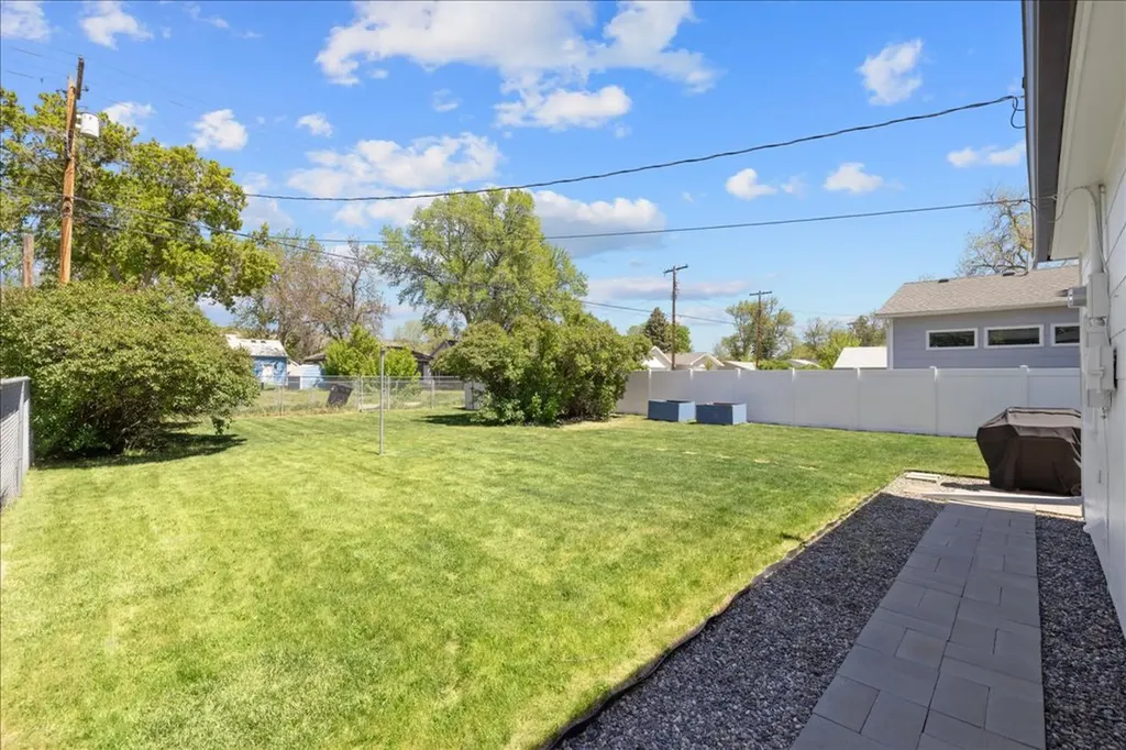 1233 Avenue F Billings MT 59102