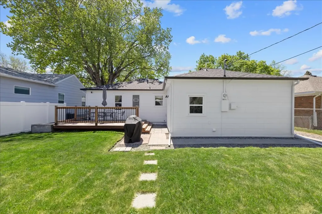 1233 Avenue F Billings MT 59102