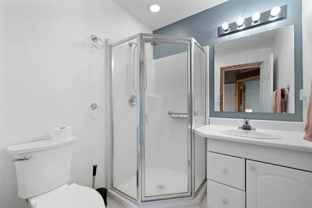 175 Benbow Road Fishtail MT 59028