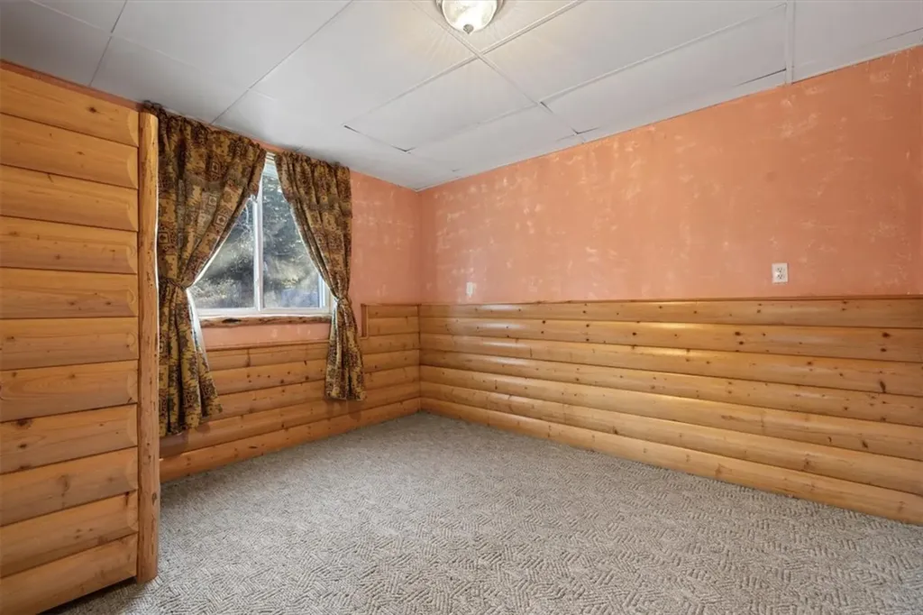 175 Benbow Road Fishtail MT 59028