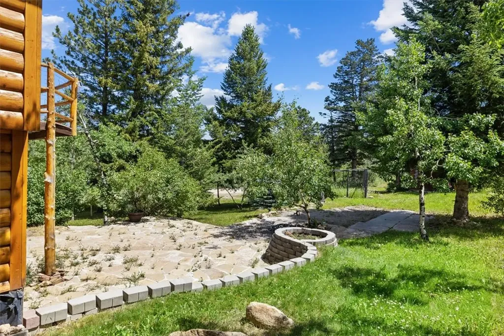 175 Benbow Road Fishtail MT 59028