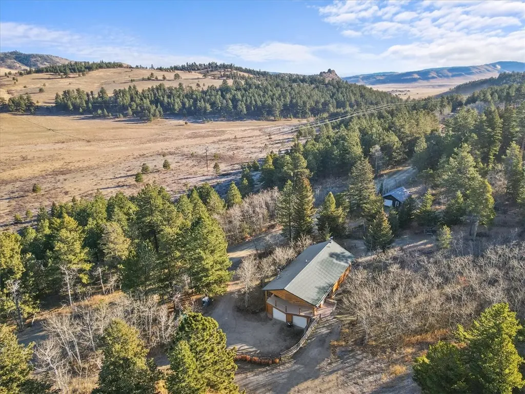 175 Benbow Road Fishtail MT 59028