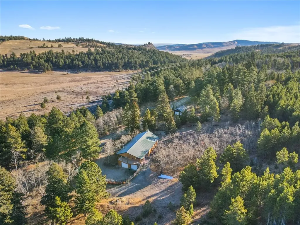 175 Benbow Road Fishtail MT 59028