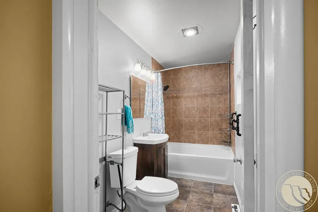 209 3rd Avenue Laurel MT 59044