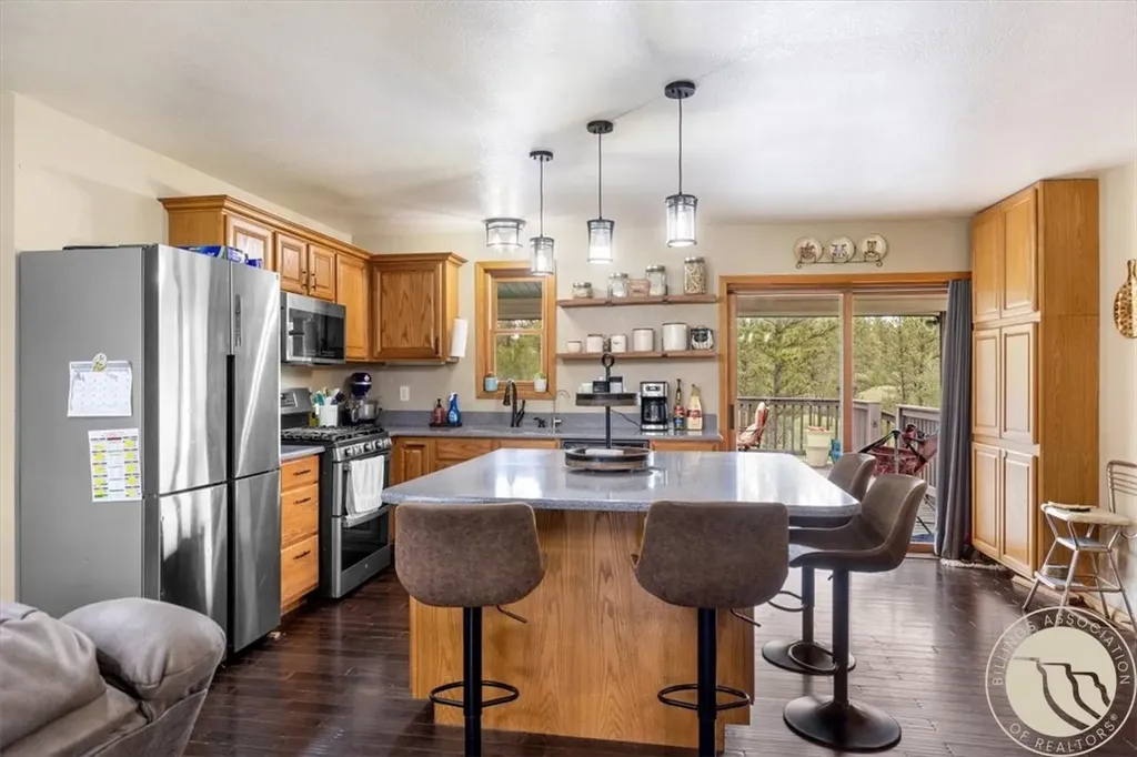 123 Quail Drive Roundup MT 59072