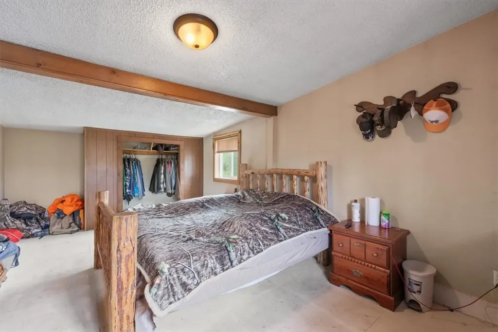78 Rocky Top Road Roundup MT 59072