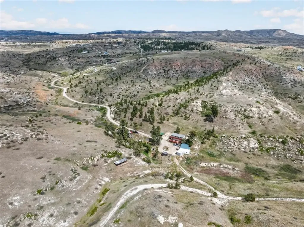 78 Rocky Top Road Roundup MT 59072