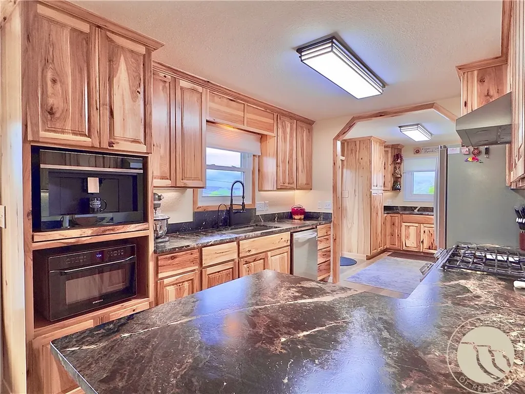 1444 Stallion Route Billings MT 59105