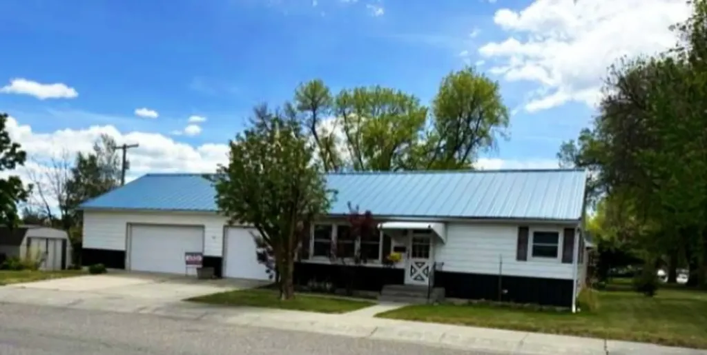 218 W Maryland Lane Laurel MT 59044