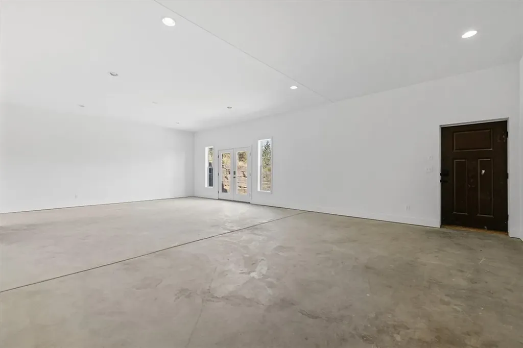 5930 Chief Buffalo Horn Trail Laurel MT 59044