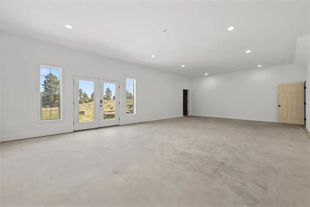 5930 Chief Buffalo Horn Trail Laurel MT 59044