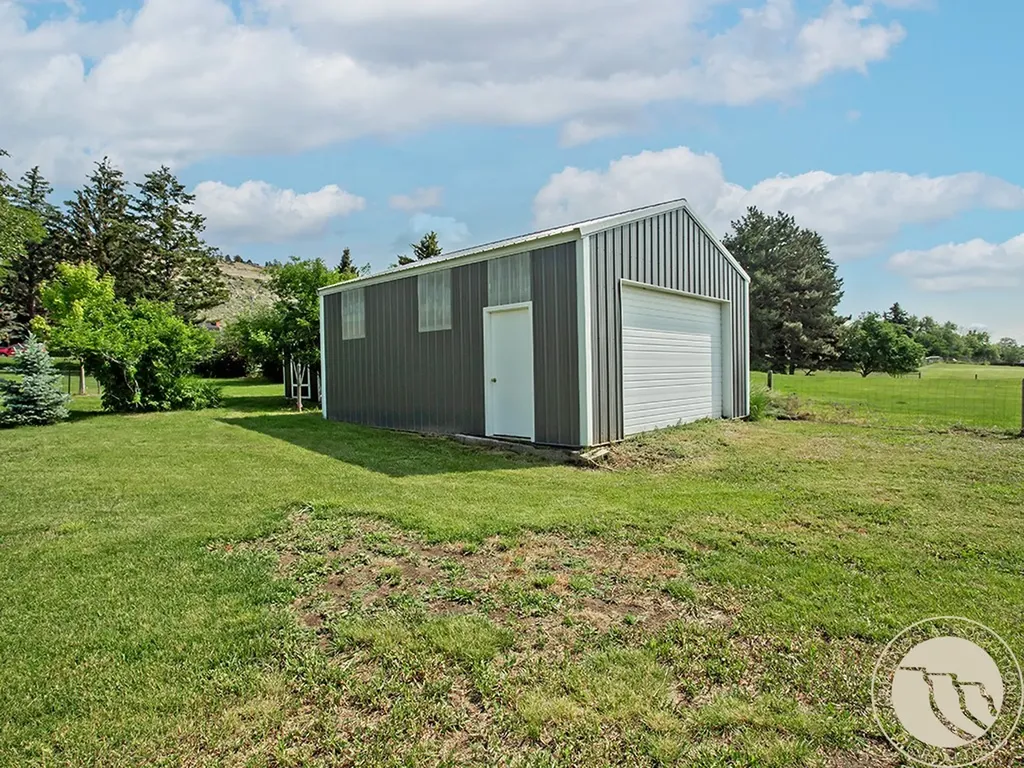 4748 Rimrock Road Billings MT 59106