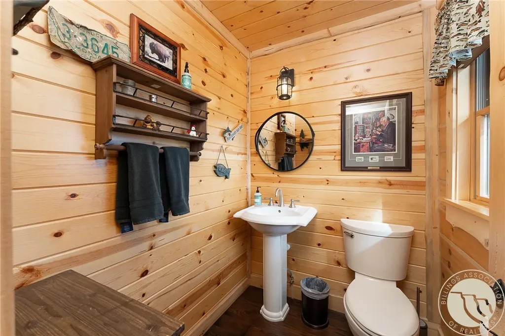 21 Delargo Lane Belfry MT 59008