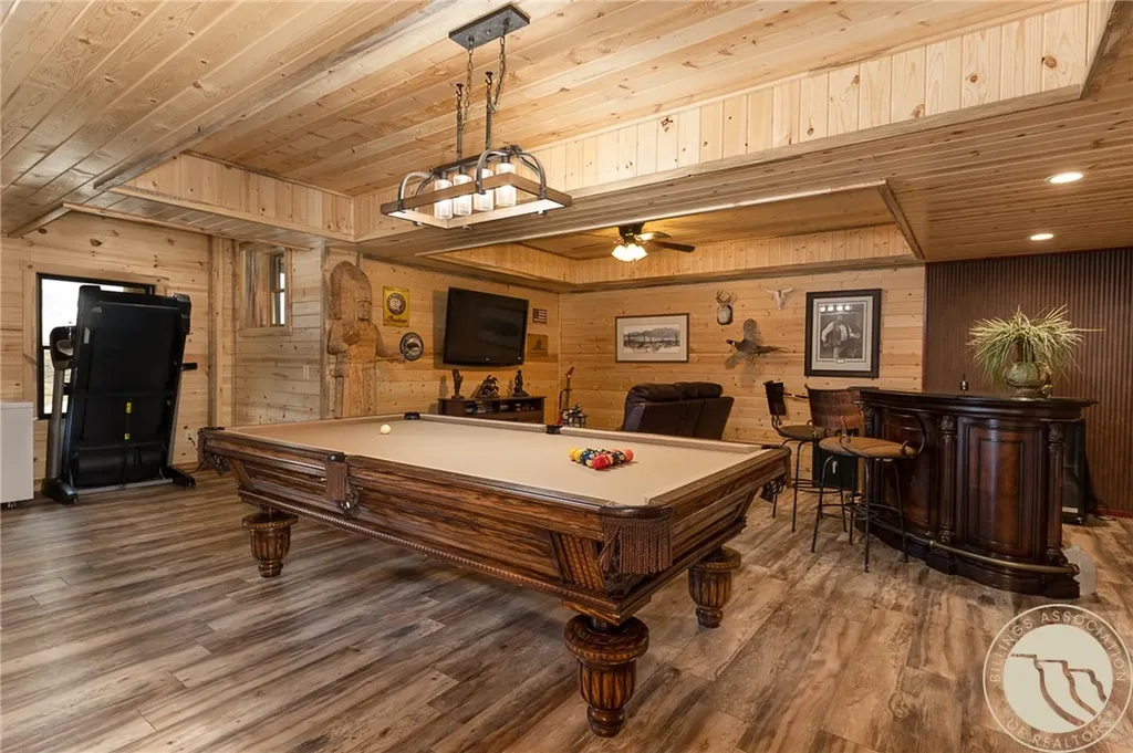 21 Delargo Lane Belfry MT 59008