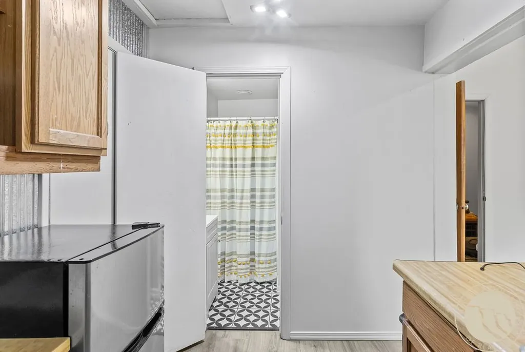 514 E Pike Avenue Columbus MT 59019