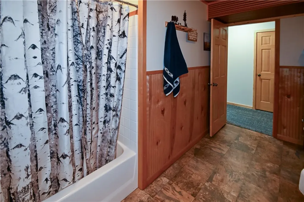 5750 Pleasant Hollow Trail Shepherd MT 59079