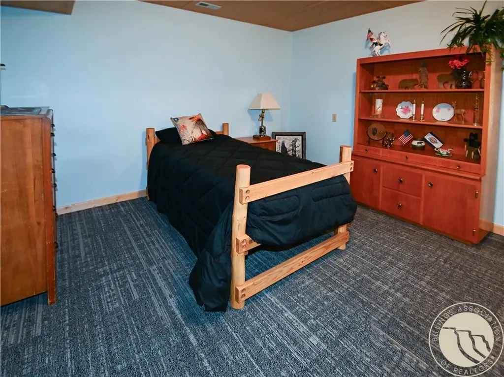 5750 Pleasant Hollow Trail Shepherd MT 59079