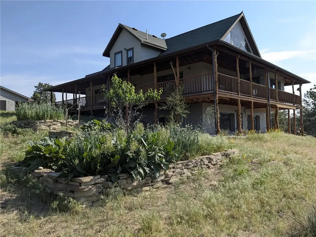 5750 Pleasant Hollow Trail Shepherd MT 59079