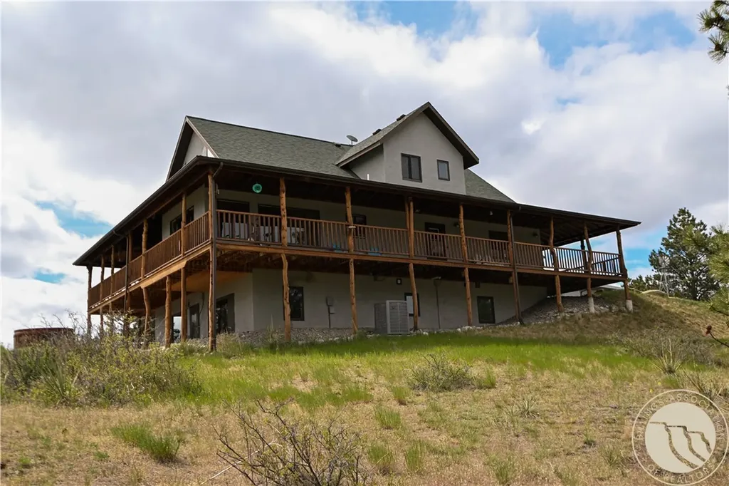 5750 Pleasant Hollow Trail Shepherd MT 59079