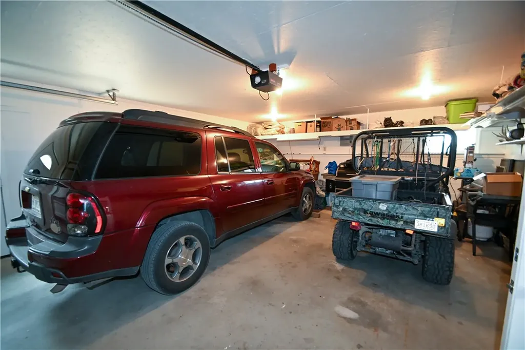 5750 Pleasant Hollow Trail Shepherd MT 59079