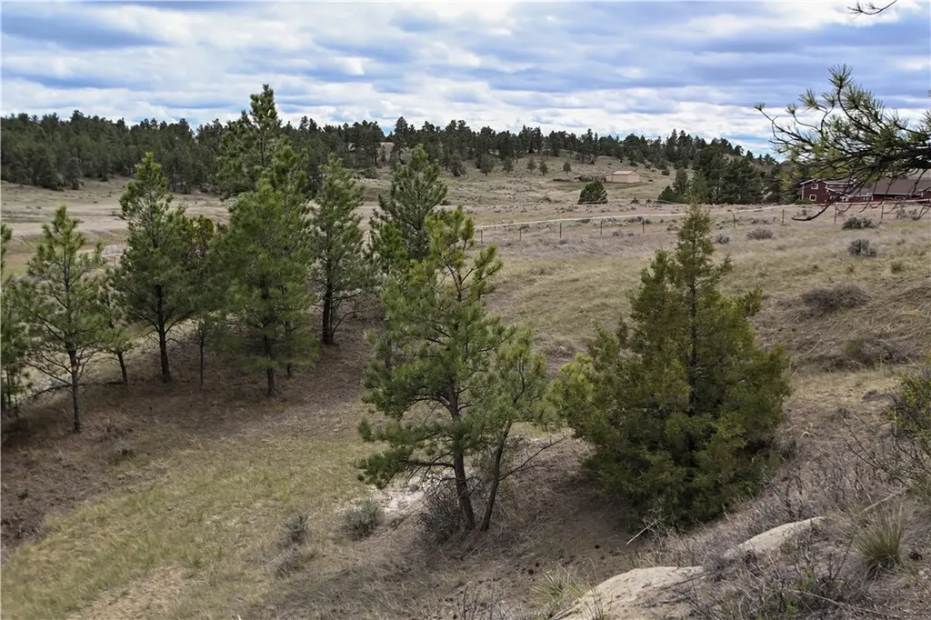 5750 Pleasant Hollow Trail Shepherd MT 59079