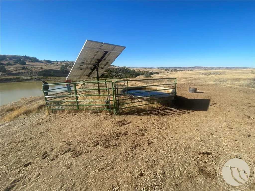 00 Rosebud Creek Road Forsyth MT 59327
