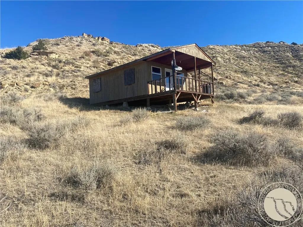 00 Rosebud Creek Road Forsyth MT 59327