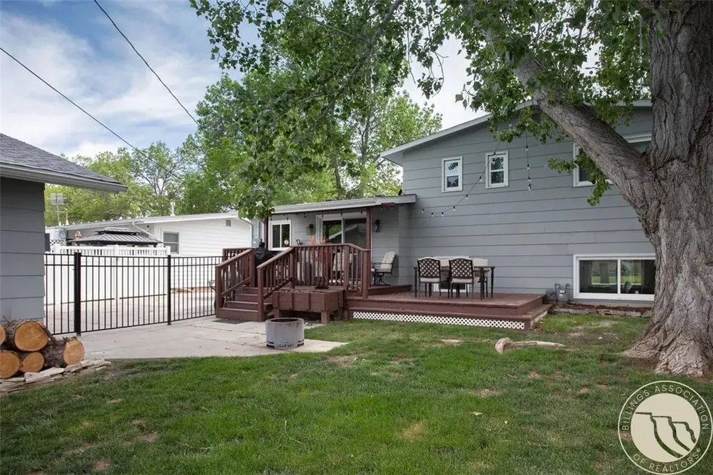 2527 Howard Avenue Billings MT 59102